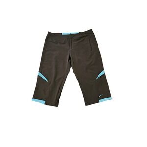Nike Fit Dry Cropped Capris size medium